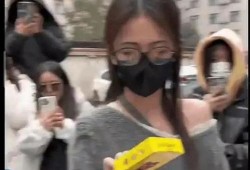 八卦爆料网红吃瓜,网红吃瓜大揭秘，幕后真相令人咋舌！