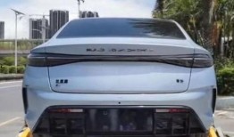 比亚迪海豹爆料视频最新,性能与设计双升级，引领电动轿车新潮流